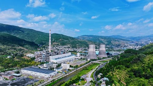 新兴产业集群聚势 创新驱动后劲十足 六盘水工业驶向 新赛道