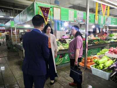 省市场监管局2020年食品安全抽检监测任务调研组赴六盘水市督导调研食品安全抽检监测工作