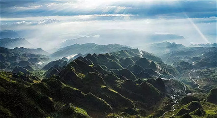 贵州六盘水:巍巍乌蒙 大美凉都 | “油导游”清凉一夏系列报道③